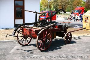 Antike Löschpunpe (Feuerwehr Friedrichshafen)