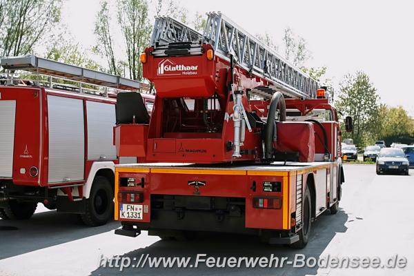 Antike Drehleiter(Feuerwehr Schussenried)